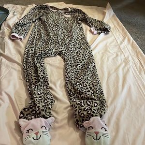 Carter’s footed PJs size 7 cheetah print design